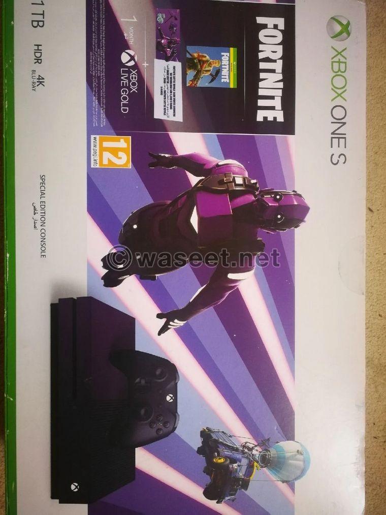 Xbox one 1tb  للبيع 1