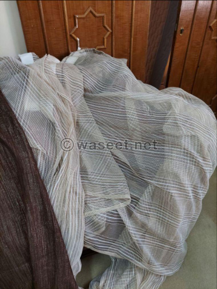 Curtains in good condition 4