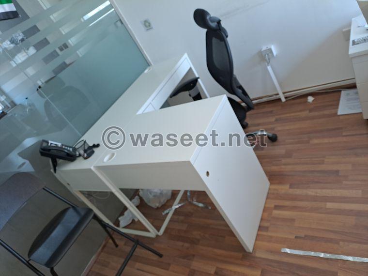 Integrated office furniture 4