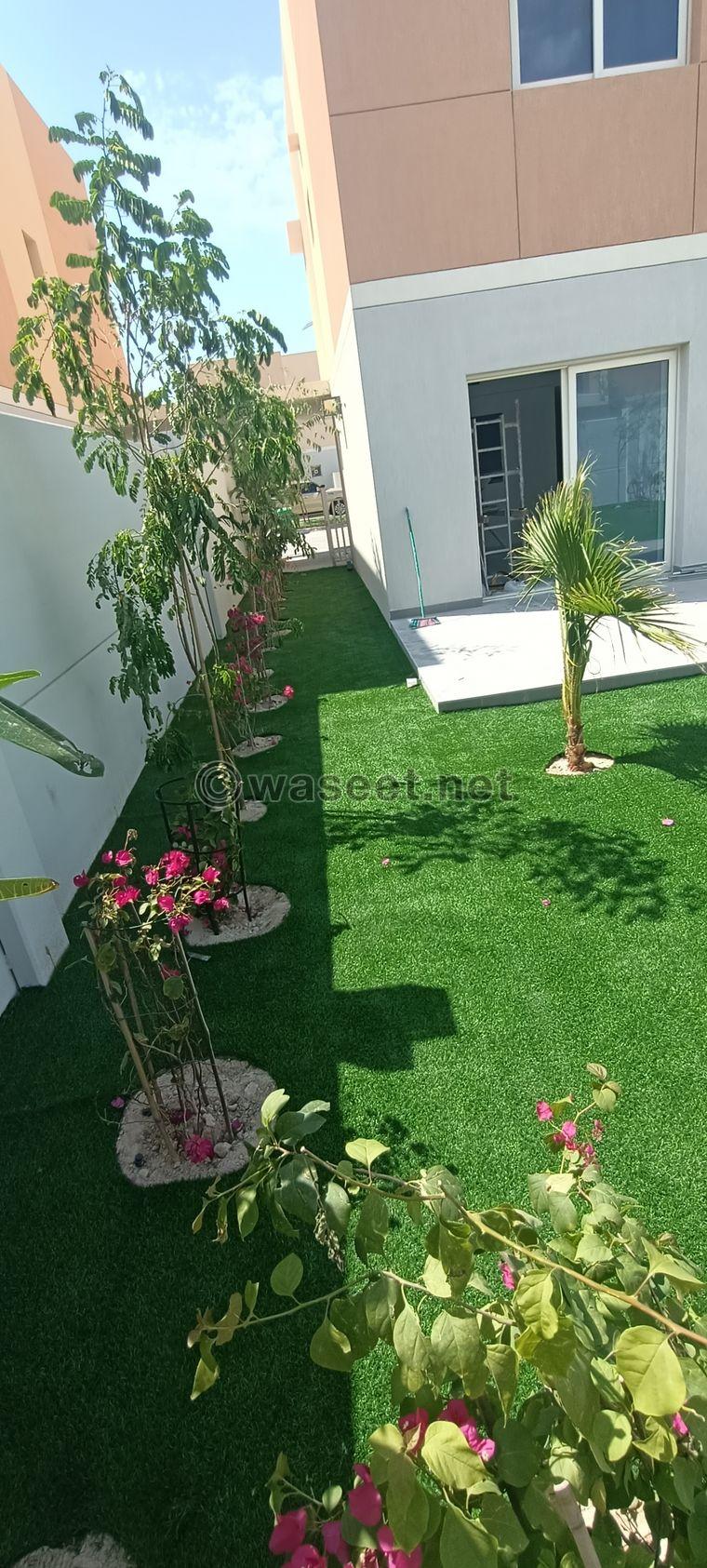 Carpet and artificial grass 0