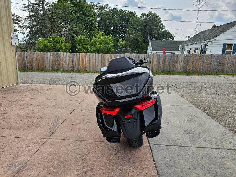 2023 GOLD WING TOUR AUTO DCT 4