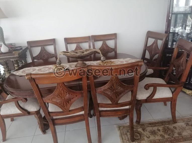 table with 8 chairs 1