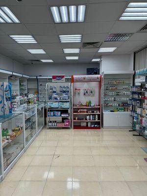 Pharmacy for sale in Abu Dhabi Tourist Club