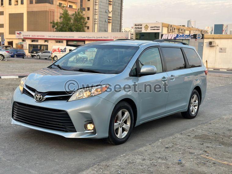 Toyota Sienna 2017 for sale in excellent condition  1