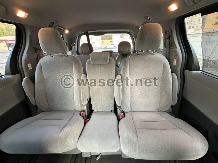 Toyota Sienna 2017 for sale in excellent condition  10