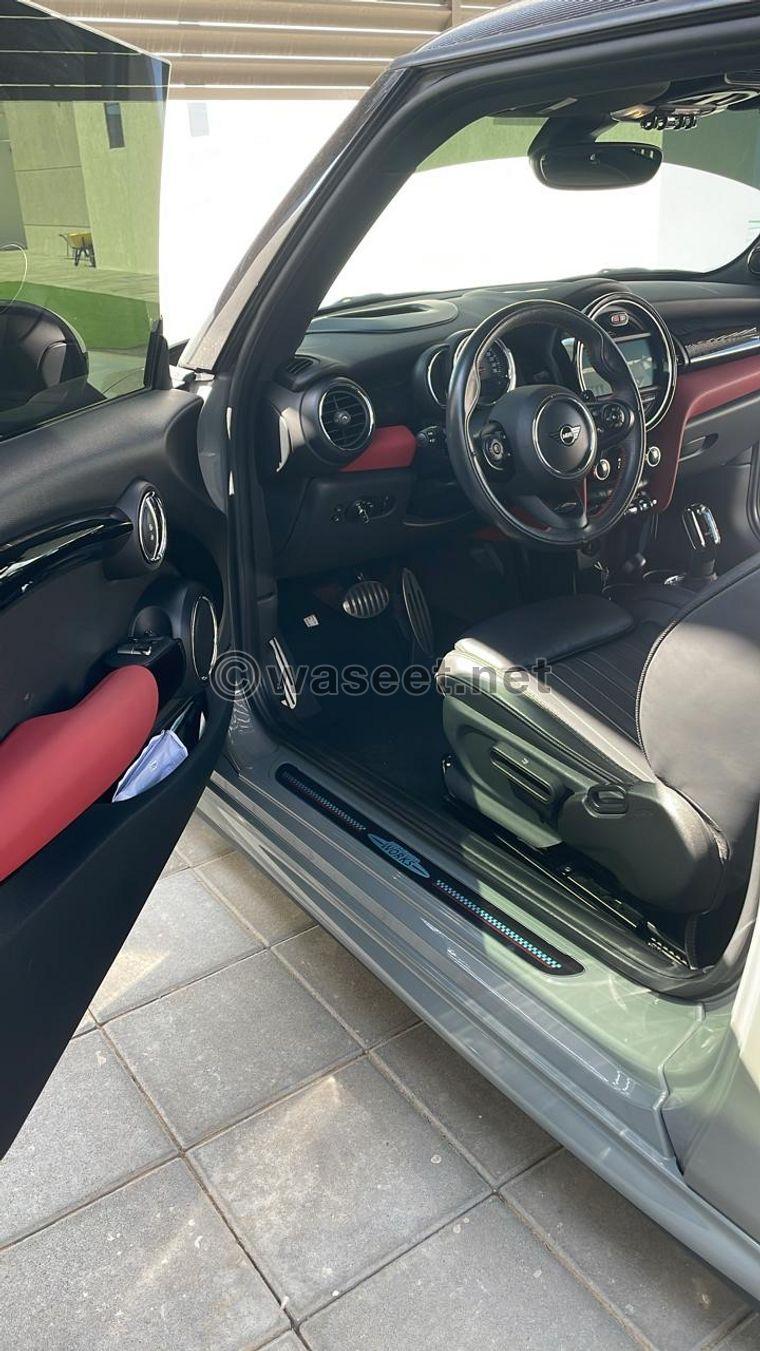 Mini Cooper S model 2020 under warranty and service  4