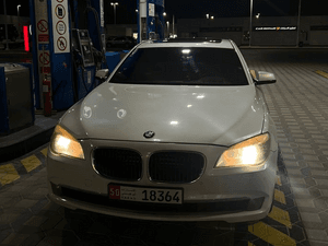 BMW 750li model 2011