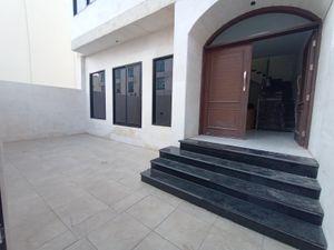 For rent villa in Karama