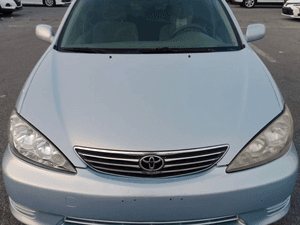 Toyota Camry XLE 2005 model 