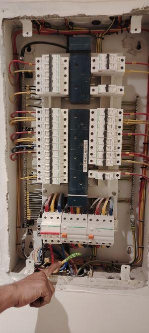 Expert electrical contractor and maintenance services in Abu Dhabi