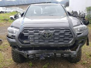 2022 Toyota Tacoma Access Cab small damage