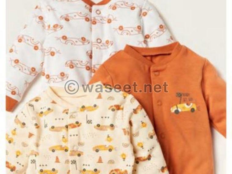 Various baby and baby clothes 0