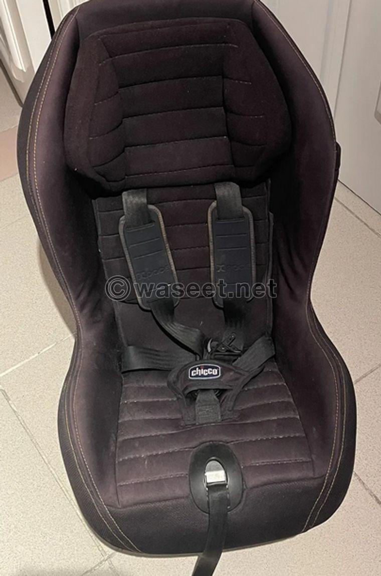  Baby car seat  0