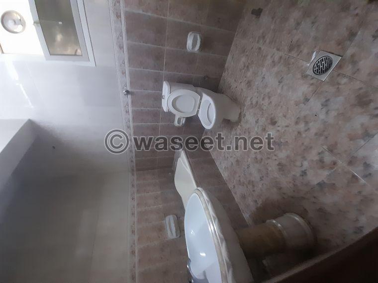 One bedroom and a hall for rent in Abu Dhabi Al Mushrif 2