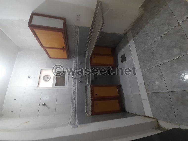 One bedroom and a hall for rent in Abu Dhabi Al Mushrif 3