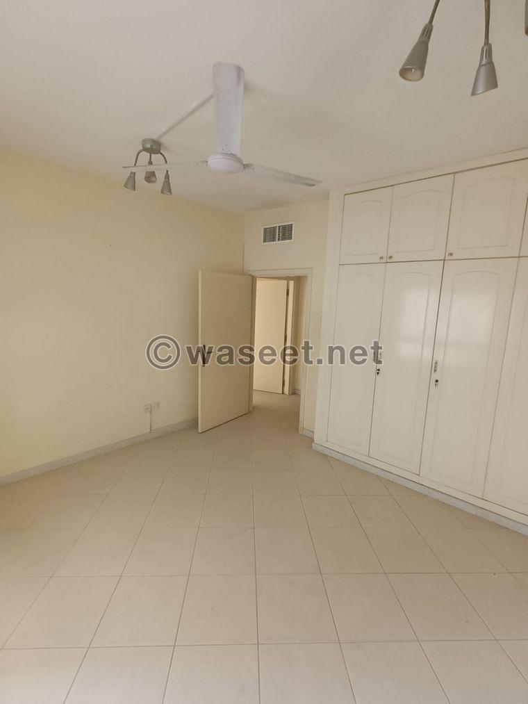 Three-room apartment for sale and a hall with full views of Khaled's sea 4