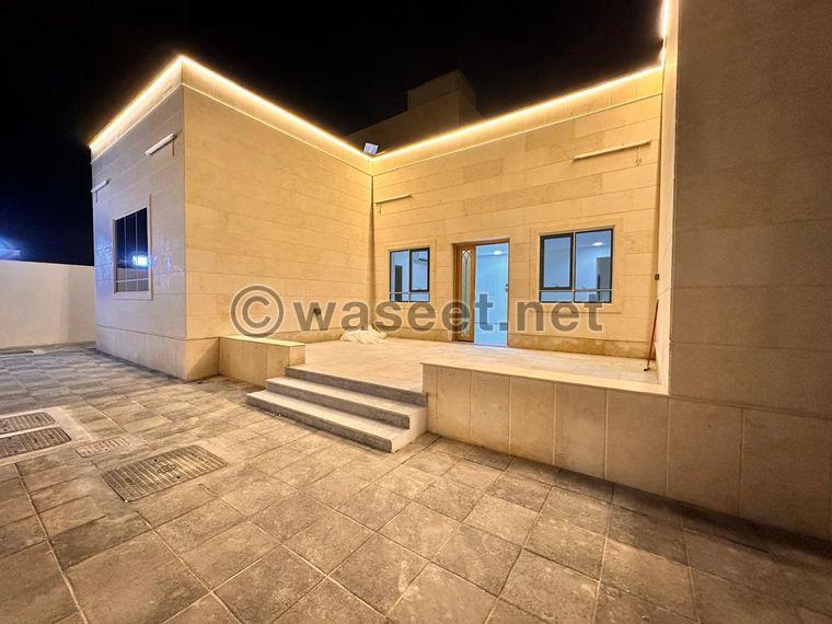 A luxurious townhouse in the southern city of Al Shamkha 11