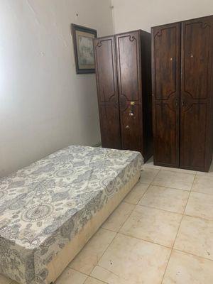 Used bed and 2 cabinets