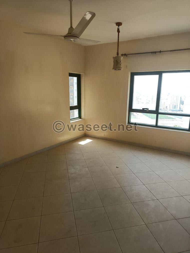 Three-room apartment for sale and a hall with full views of Khaled's sea 5
