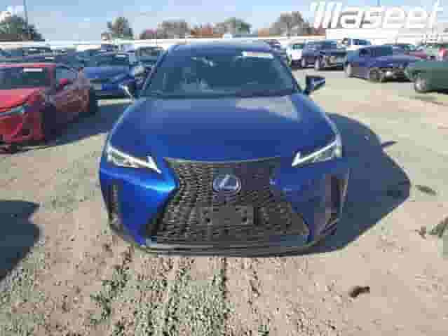 لكزس UX موديل 2019 للبيع لكزس UX موديل 2019 للبيع