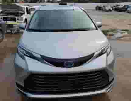Toyota Sienna Li 2022 Toyota Sienna Li 2022