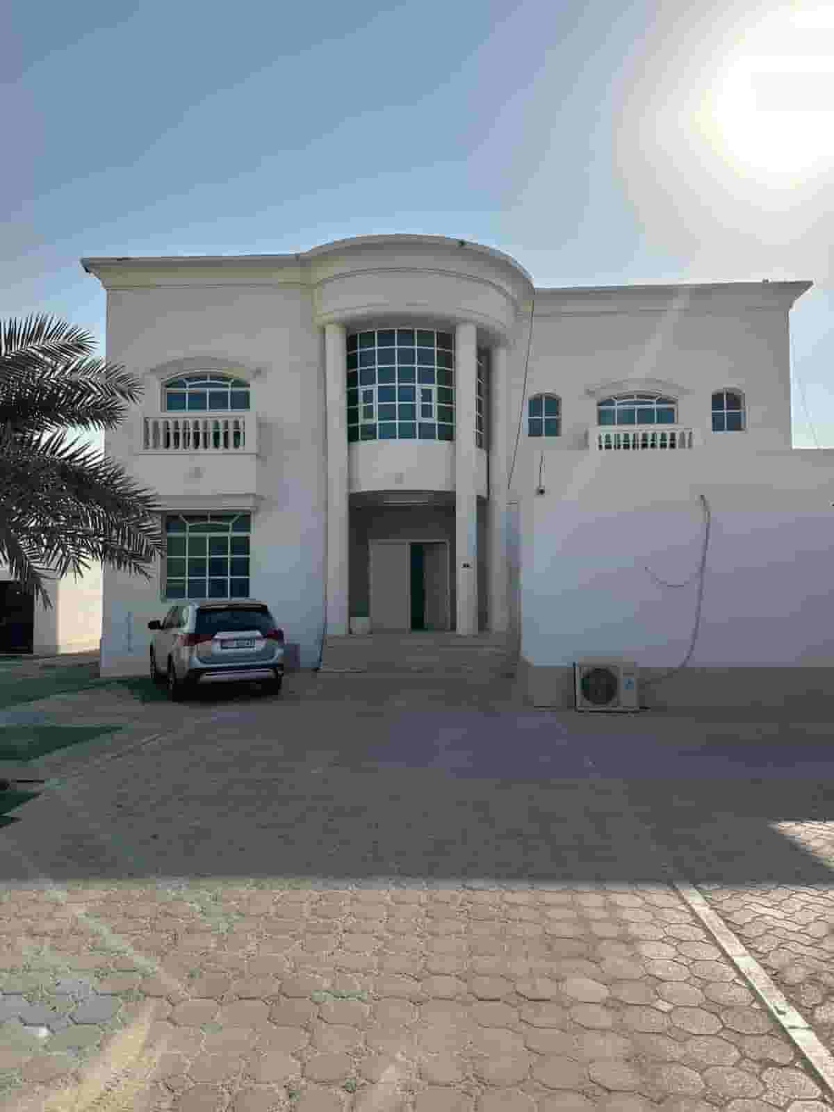 Villa for rent in Shakhbout Villa for rent in Shakhbout