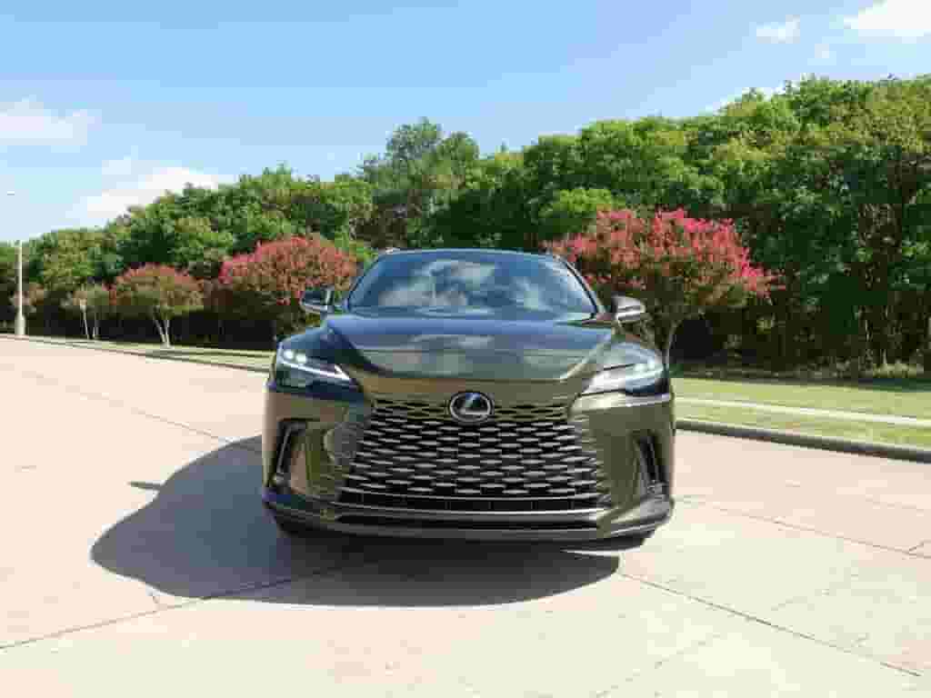 لكزس RX 350 بريميوم موديل 2023  لكزس RX 350 بريميوم موديل 2023