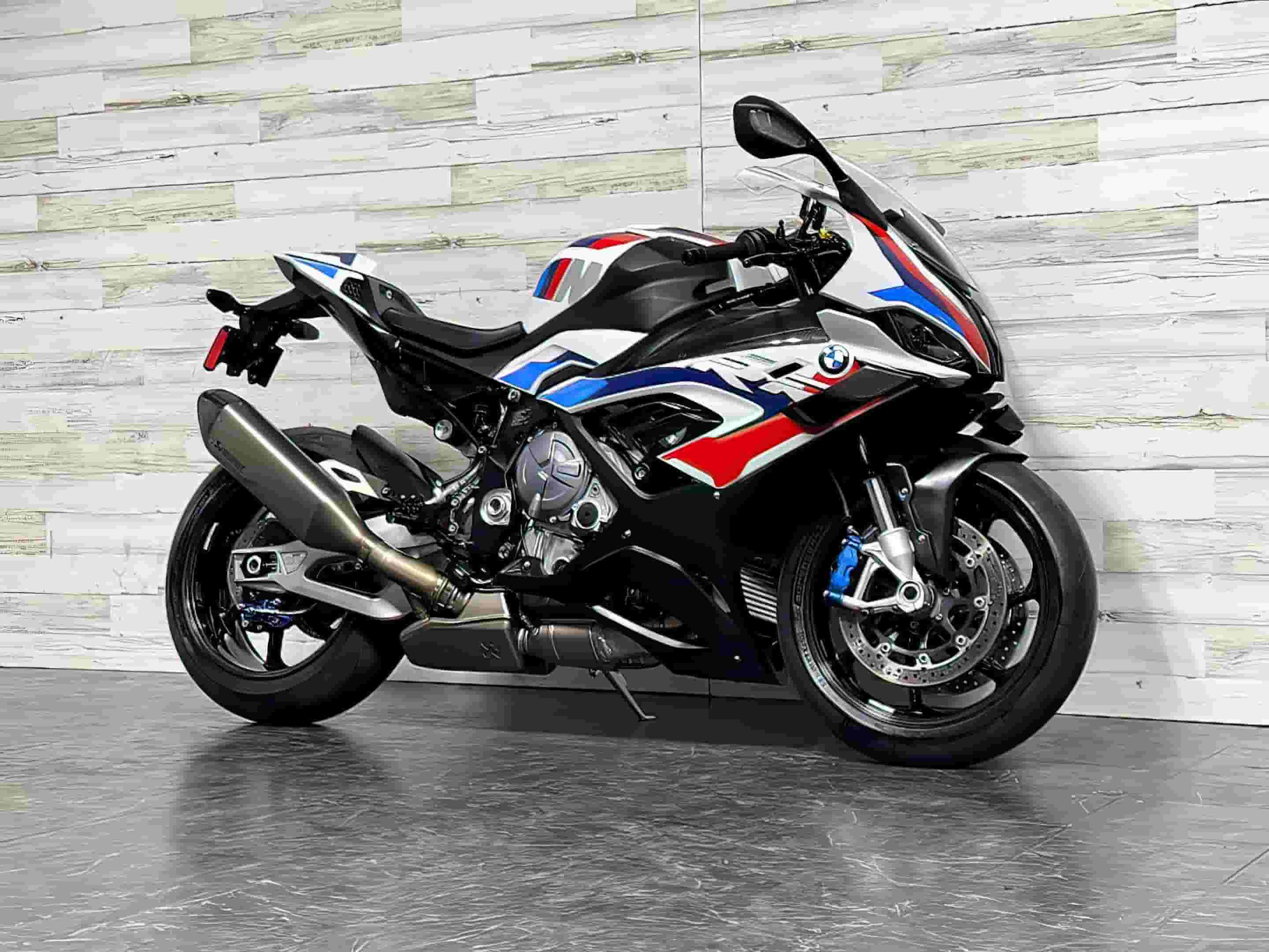بي إم دبليو M1000RR 2021 بي إم دبليو M1000RR 2021
