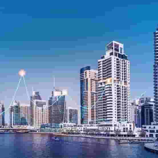 Commission real estate employees are required Commission real estate employees are required