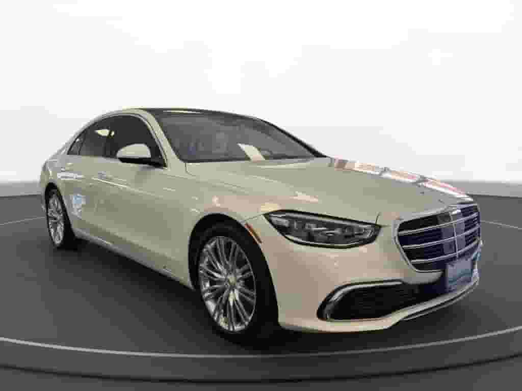 2022 مرسيدس بنز إس-كلاس 2022 مرسيدس بنز إس-كلاس