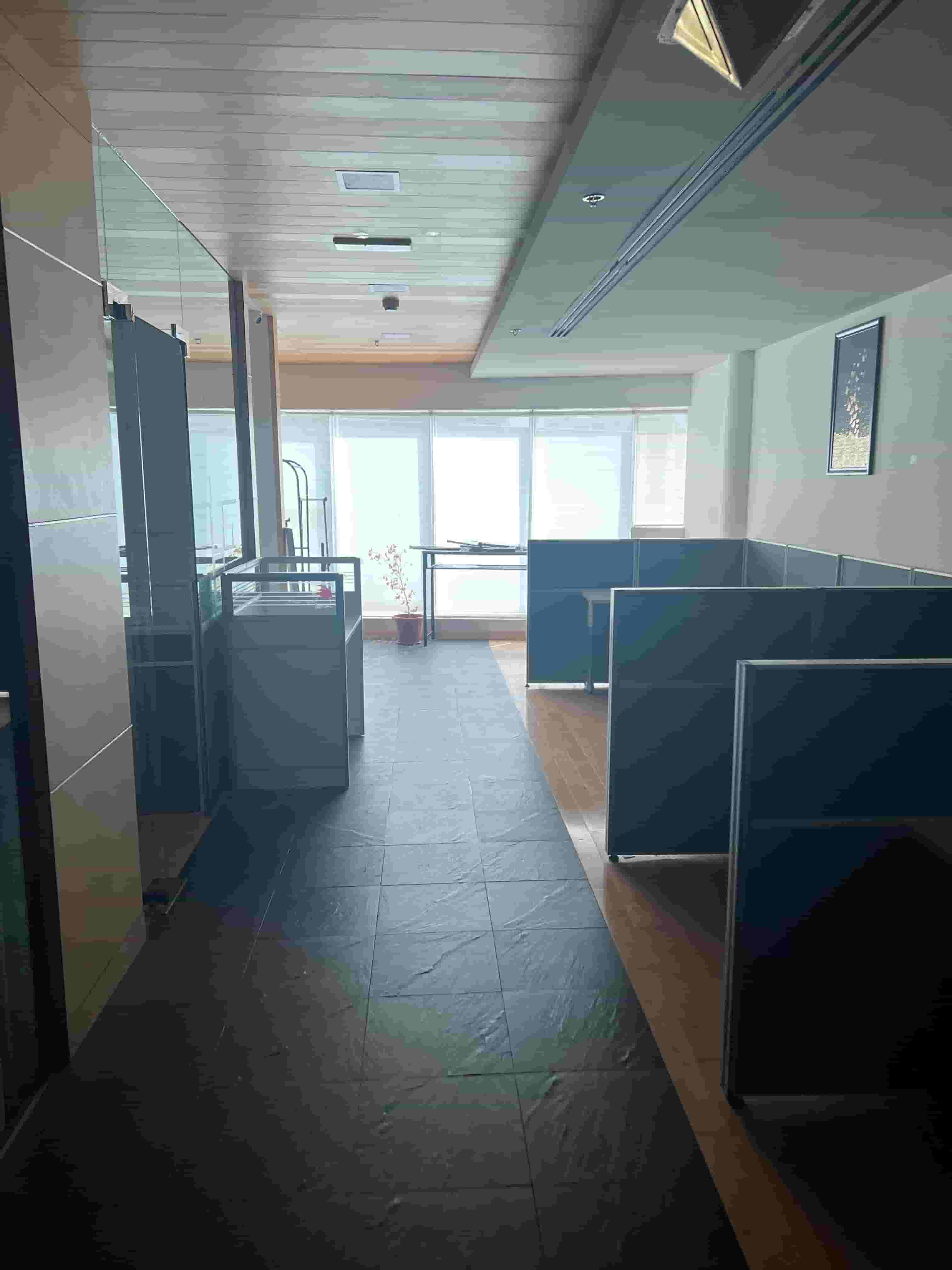 Office for rent Dubai Bani Yas Street Office for rent Dubai Bani Yas Street