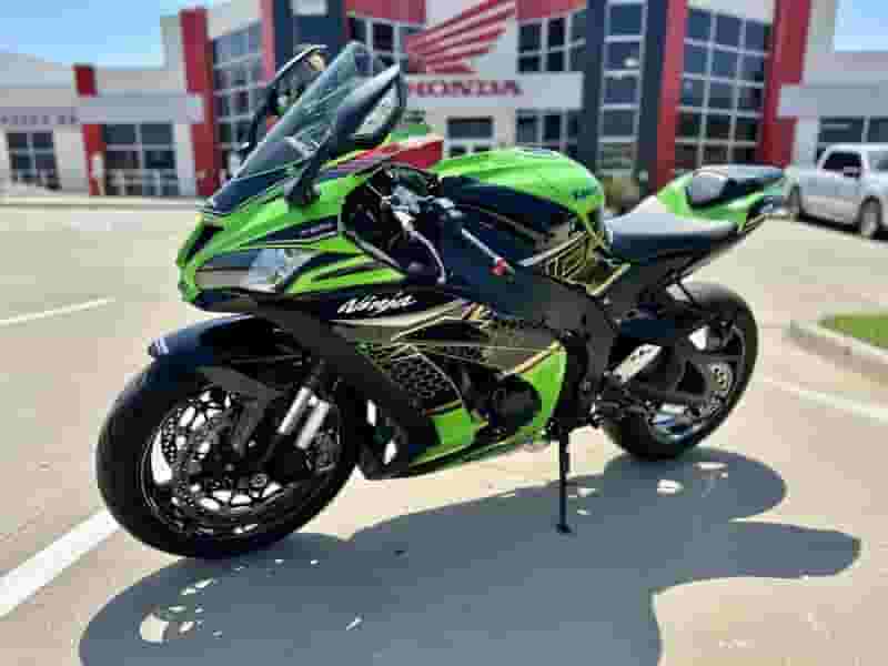2020 كاواساكي نينجا® ZX10R ABS 2020 كاواساكي نينجا® ZX10R ABS