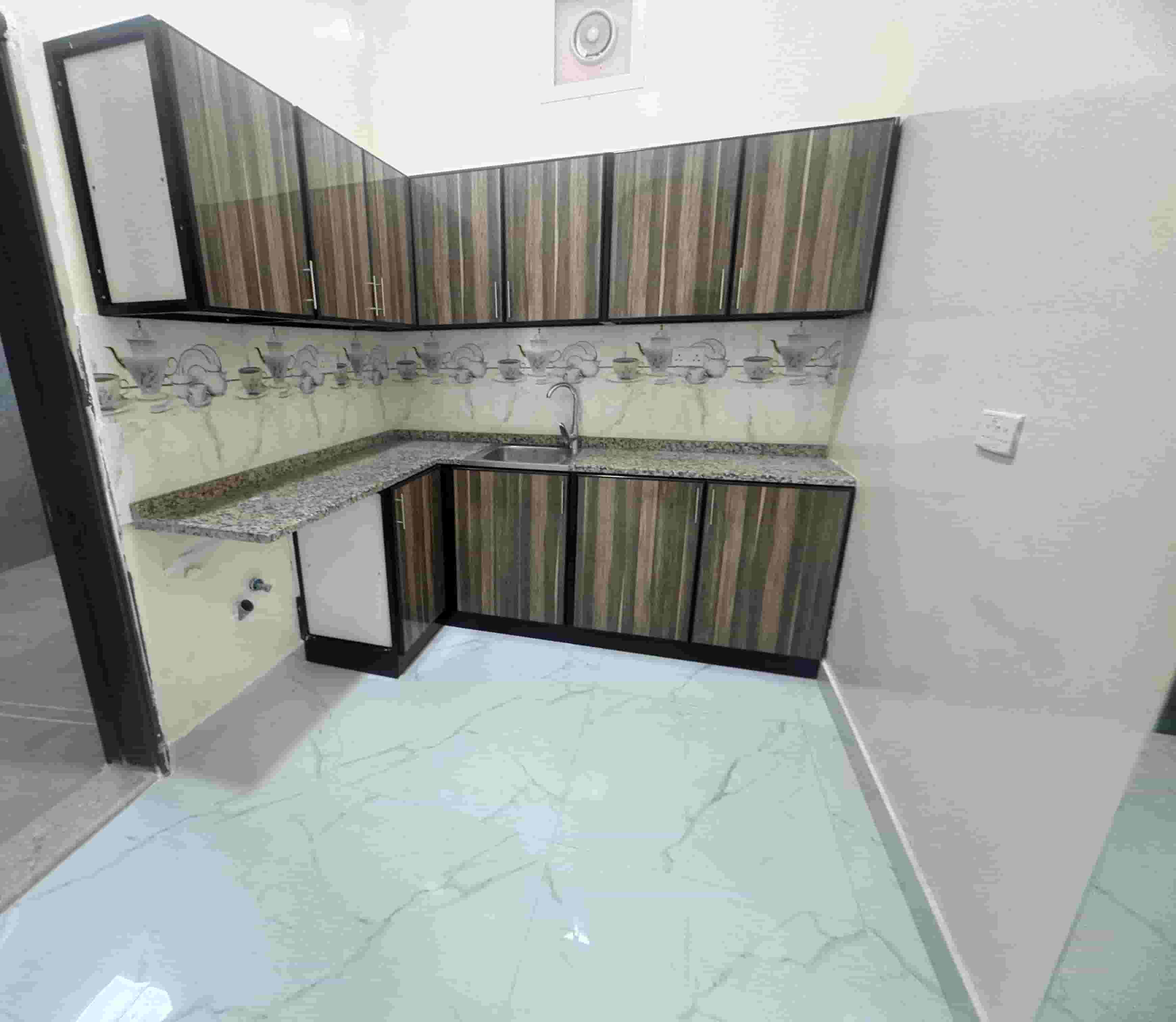 للايجار اول ساكن غرفة وصالة VIP طابق ارضى بمدينة الرياض للايجار اول ساكن غرفة وصالة VIP طابق ارضى بمدينة الرياض