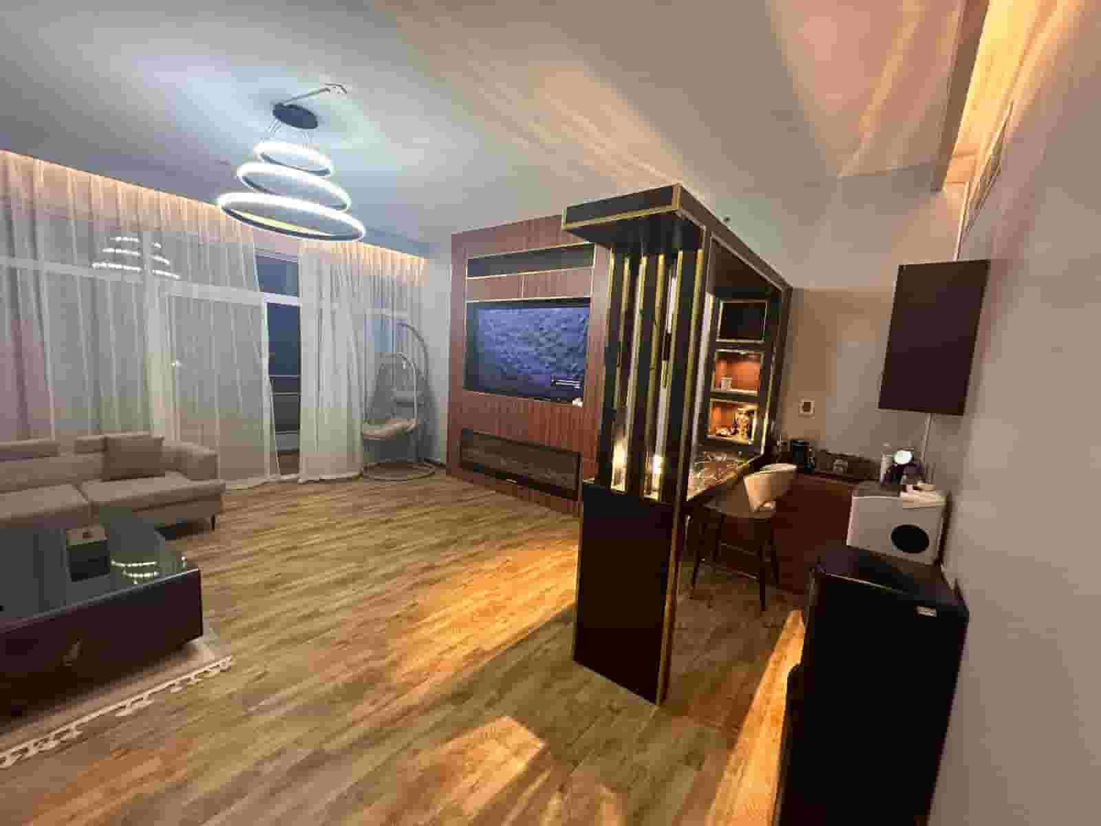 للبيع شقة غرفتين وصالة – أبراج الهورايزون 1700 قدم² للبيع شقة غرفتين وصالة – أبراج الهورايزون 1700 قدم²