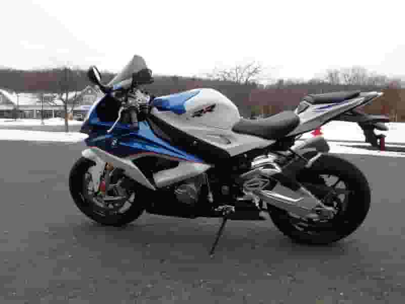 2016 بي إم دبليو إس 1000 آر آر 2016 بي إم دبليو إس 1000 آر آر