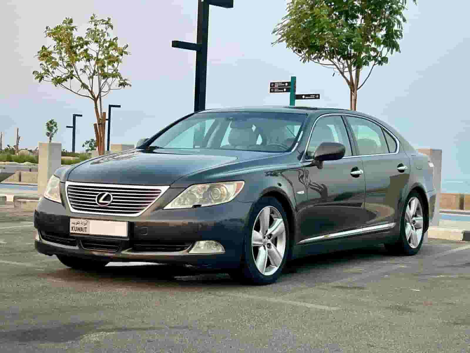 لكزس LS 2007 للبيع من الكويت لكزس LS 2007 للبيع من الكويت