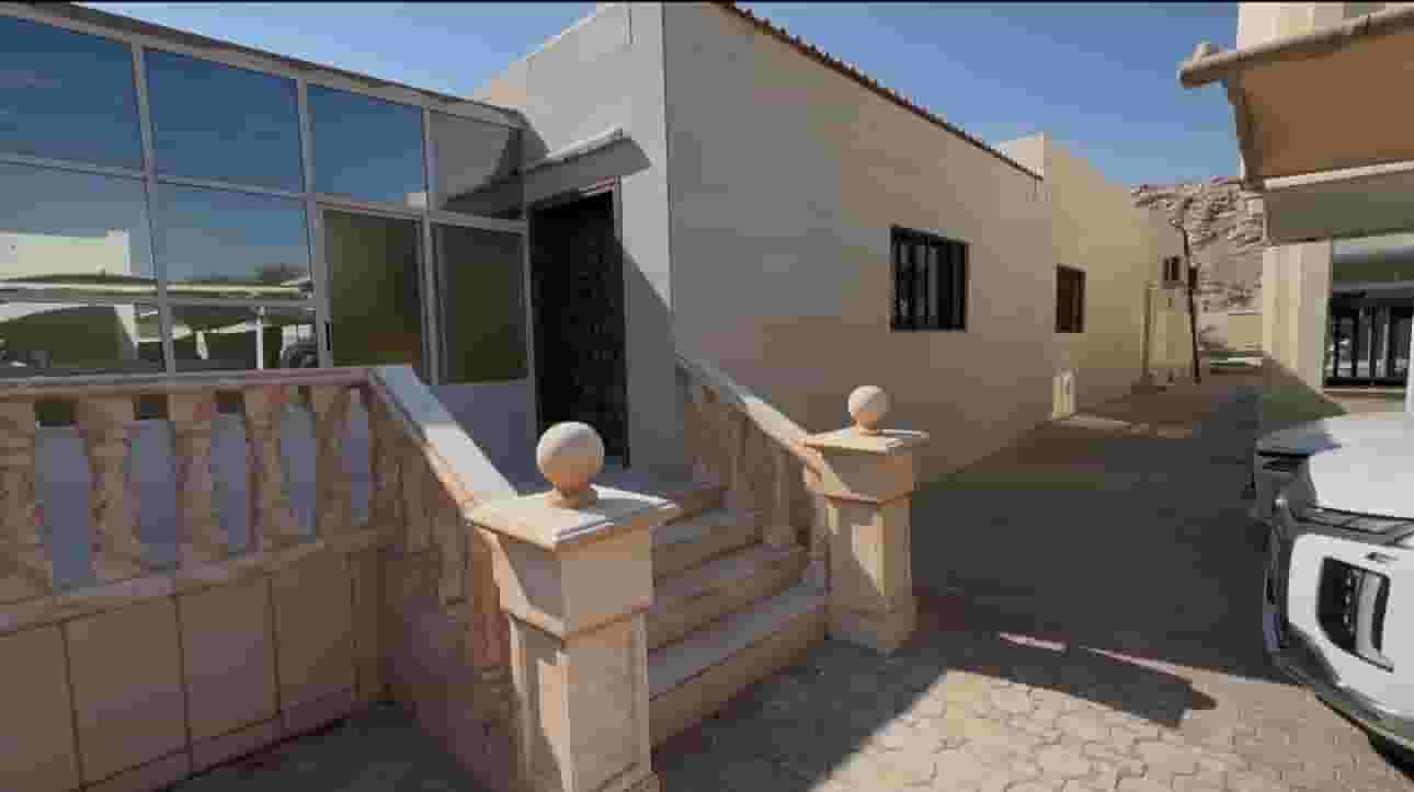 للأيجار قسم في فيلا الصاروج الهرموزي للأيجار قسم في فيلا الصاروج الهرموزي