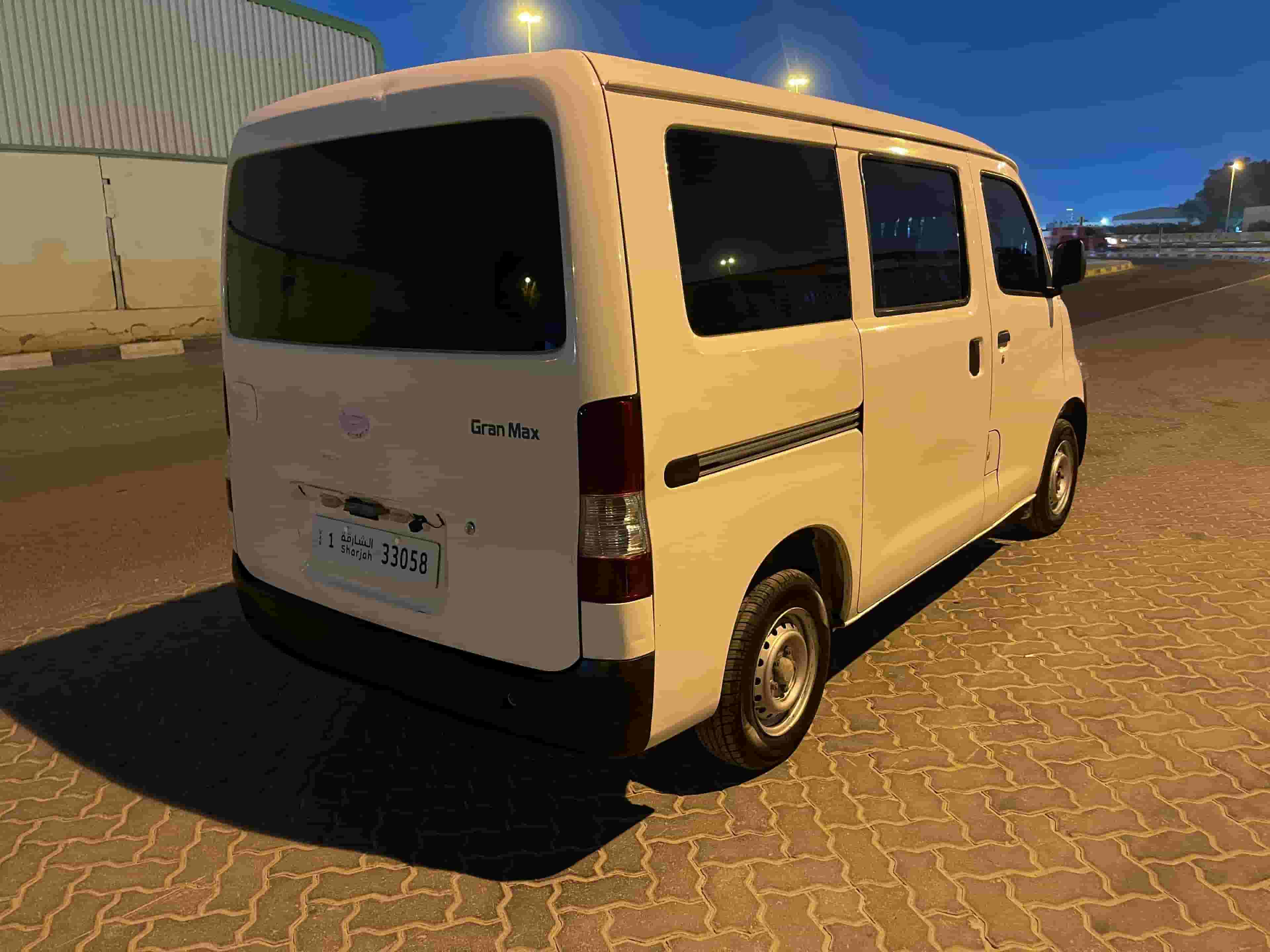 2016 Daietsu Gran Max 2016 Daietsu Gran Max