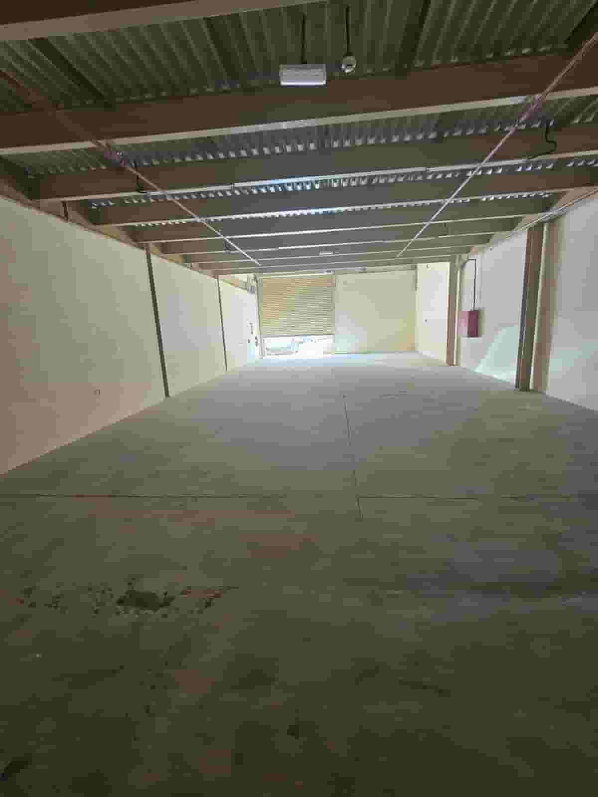 مستودعات جديدة للايجار في الجرف الصناعية 1 - عجمان مستودعات جديدة للايجار في الجرف الصناعية 1 - عجمان