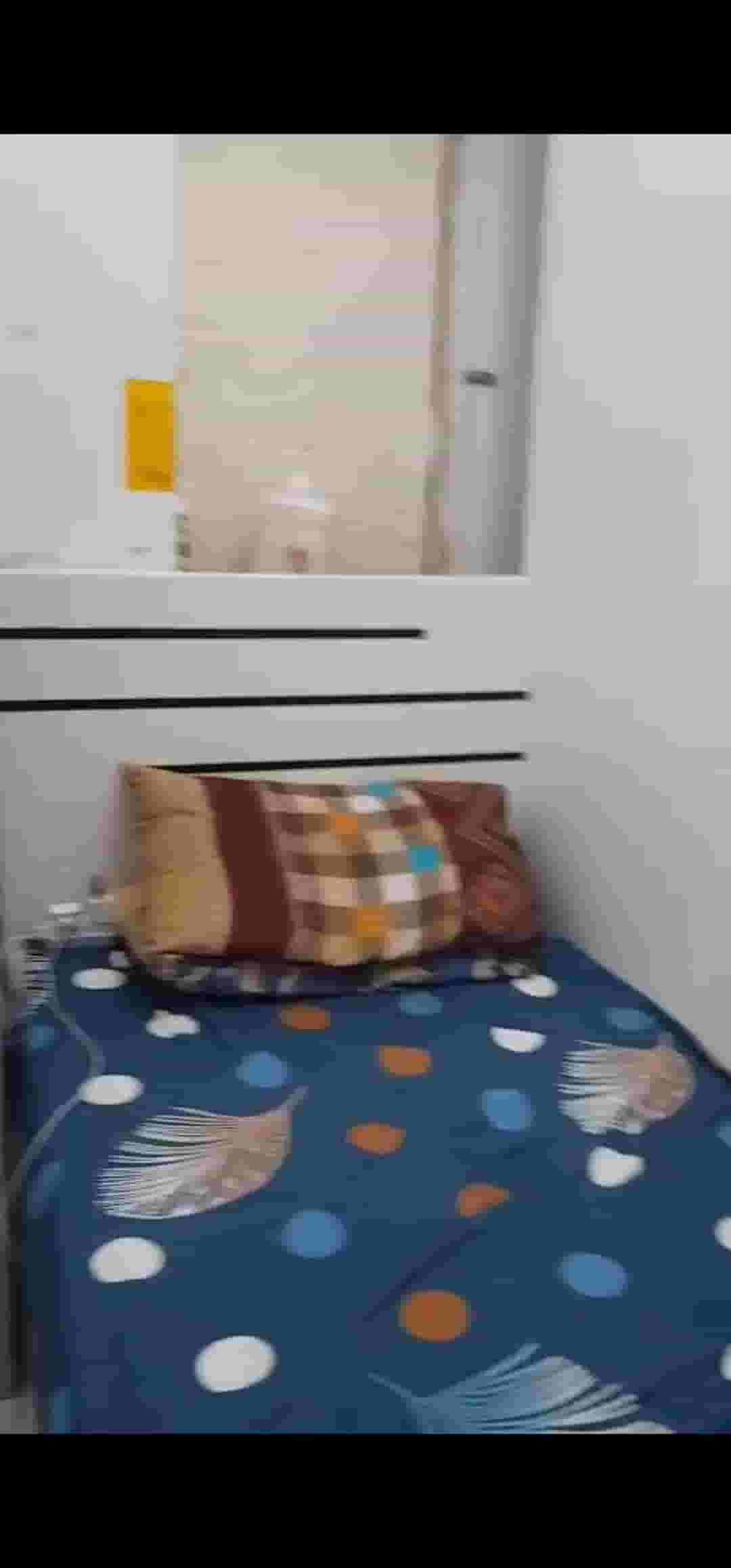 للشباب برتيشن مع بلكونه شقه جديدة اول ساكن شامل نت ومياة للشرب مواقف مجانيه 1200درهم للشباب برتيشن مع بلكونه شقه جديدة اول ساكن شامل نت ومياة للشرب مواقف مجانيه 1200درهم