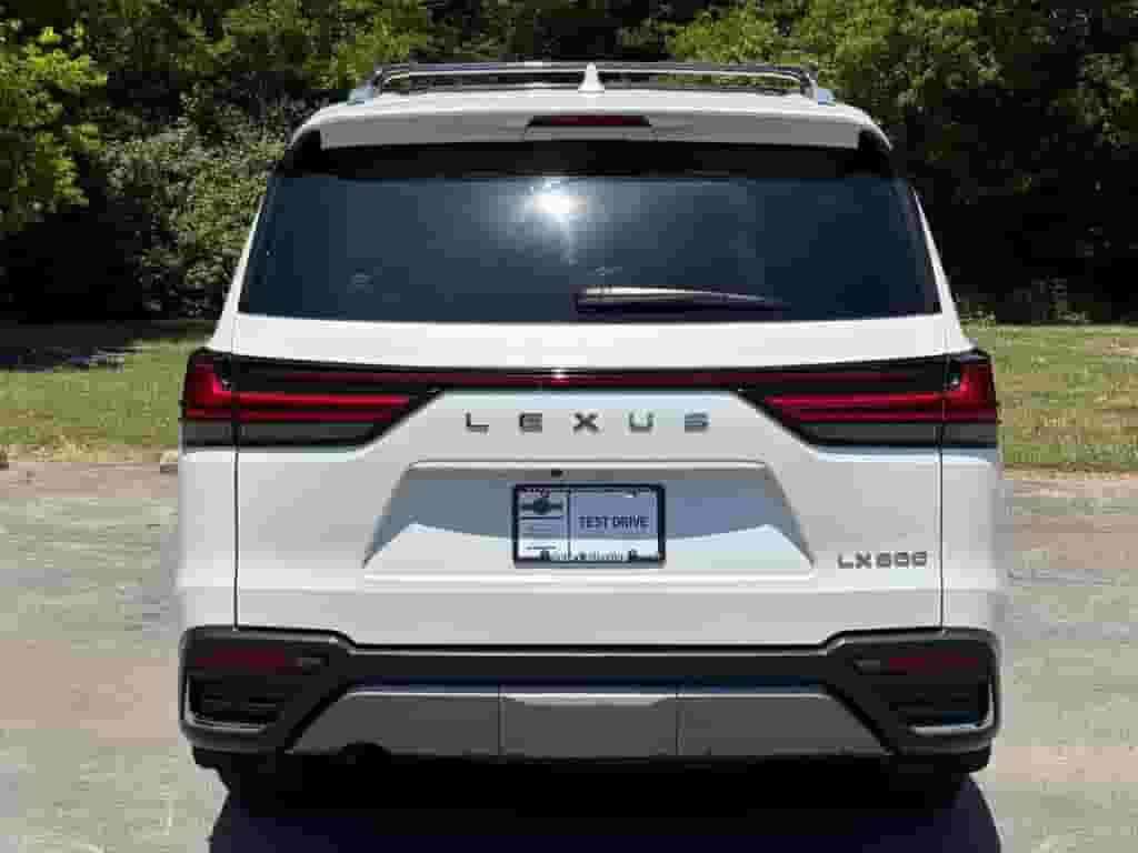 Lexus LX 600 model 2025 Lexus LX 600 model 2025