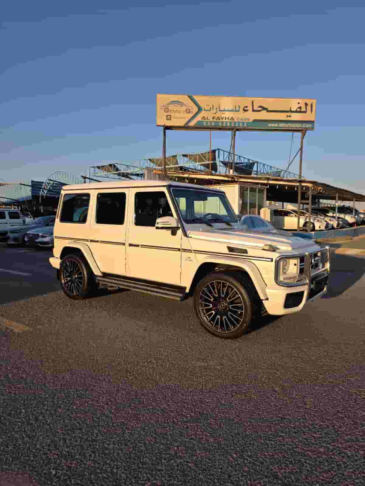 مرسيدس بنز جي 63 أي أم جي V8 4.0 لتر موديل 2015 مرسيدس بنز جي 63 أي أم جي V8 4.0 لتر موديل 2015