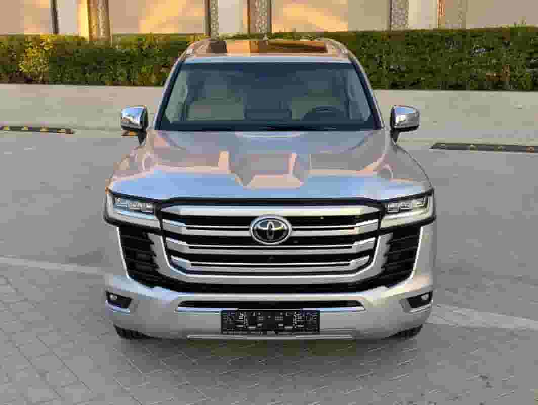 2024 Toyota Land Cruiser VXR 3.5L Twin Turbo GCC Specs Full Option Luxury SUV 2024 Toyota Land Cruiser VXR 3.5L Twin Turbo GCC Specs Full Option Luxury SUV