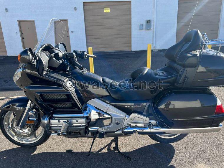 2010 Honda Gold wing available 0