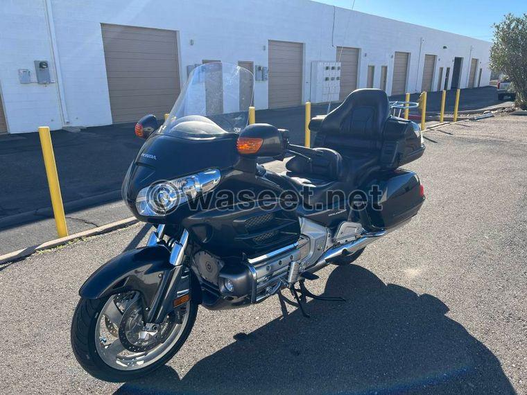 2010 Honda Gold wing available 1